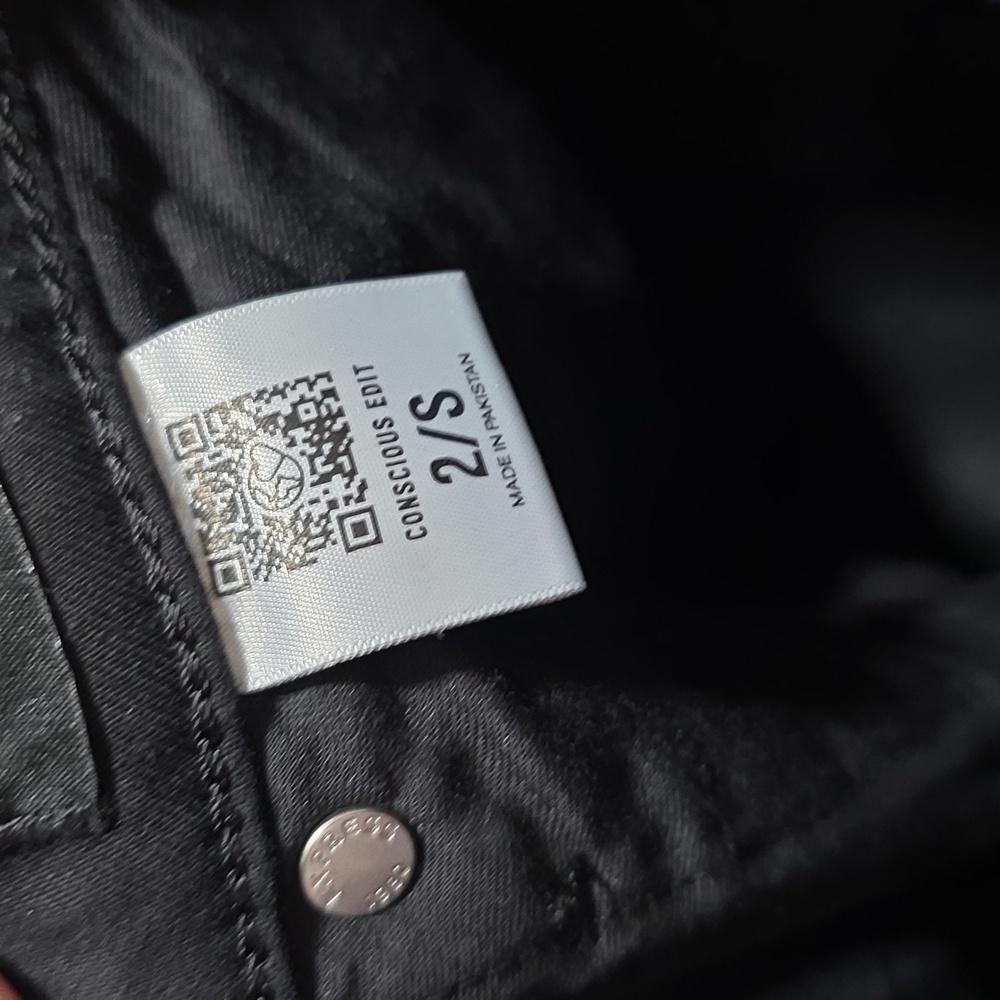 NWT Express Skinny High Rise Black Jeans- 2S - Picture 11 of 12